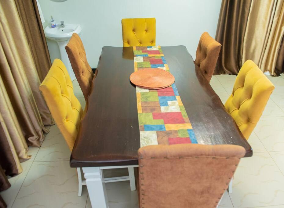 Forget Your Worries In This Serene 5 Bedroom Villa In Ngong نيروبي المظهر الخارجي الصورة