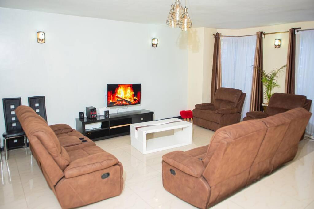 Forget Your Worries In This Serene 5 Bedroom Villa In Ngong نيروبي المظهر الخارجي الصورة
